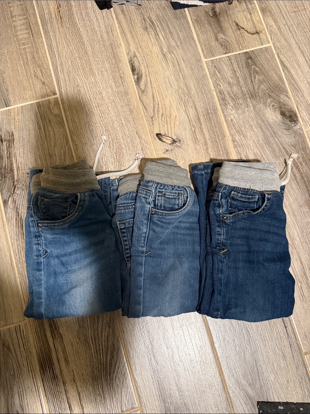 Cat & Jack 3T boys jeans